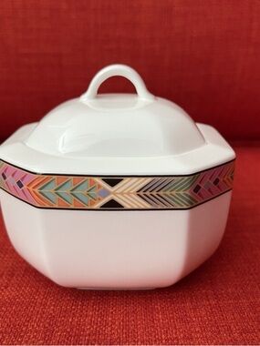 Heinrich Villeroy & Boch Cheyenne Covered Sugar Bowl Bone China Germany